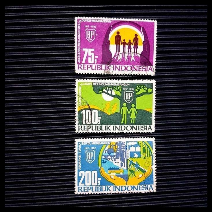 

BEST DEAL PRANGKO INDONESIA 70 TAHUN ASURANSI BUMI PUTERA. SET LENGKAP (3V) USED !