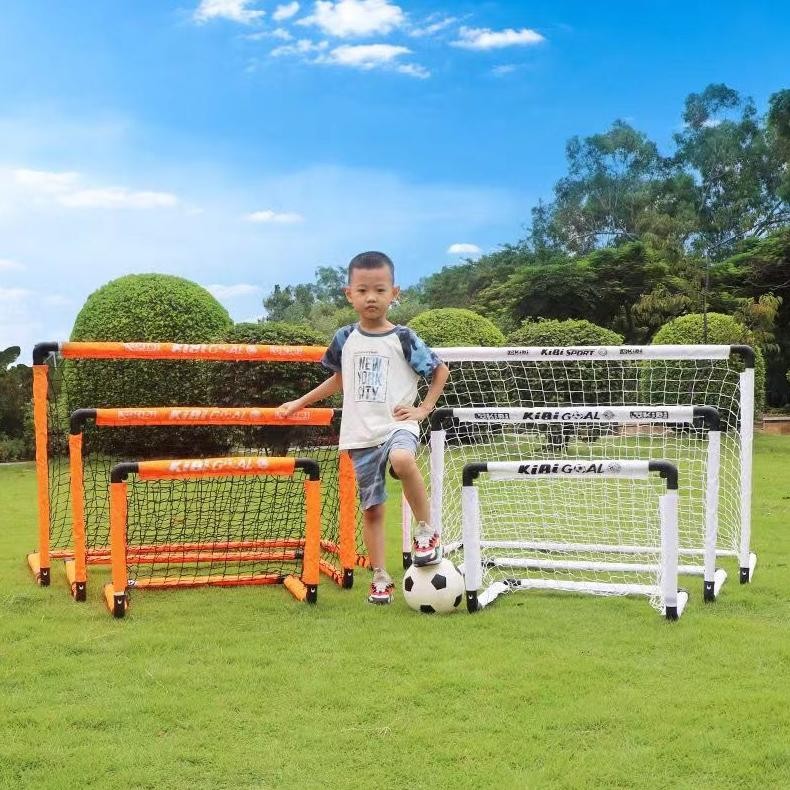 MAINAN SEPAK BOLA UNTUK ANAK-ANAK SET GAWANG SEPAK BOLA LIPAT PORTABEL PERMAINAN SEPAK BOLA DALAM RU