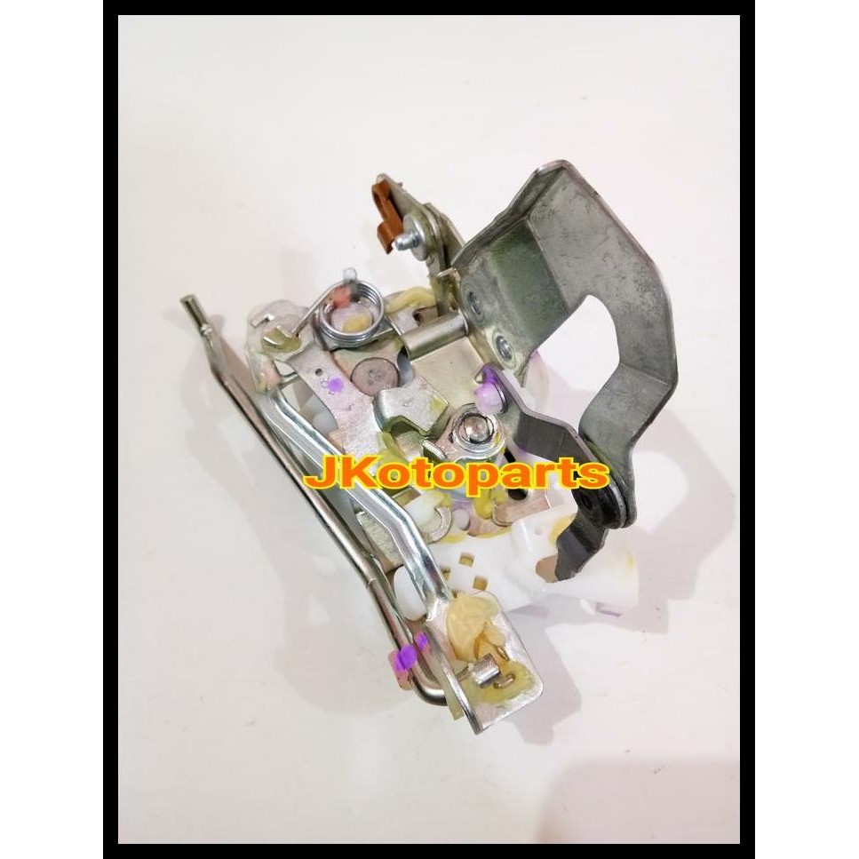 HOT DEAL DOOR LOCK APV TENGAH KANAN 
