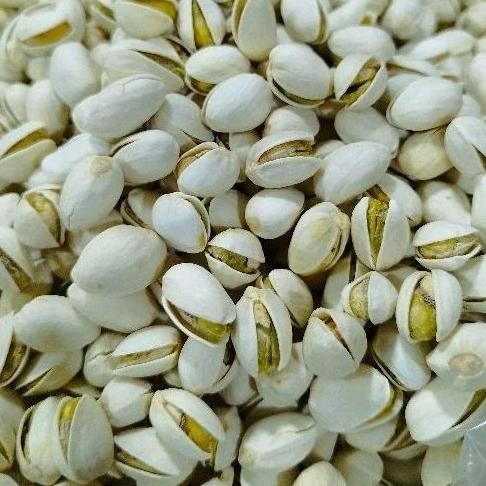 

Kacang Pistachio 1 Kg Gurih Renyah