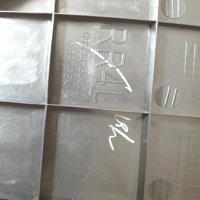 linner fender spakbor belakang kiri rush terios all new 65638 BZ250 murah