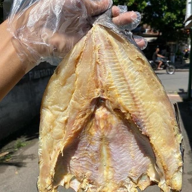 

TERSEDIA Ikan asin jambal roti 1/2 kg