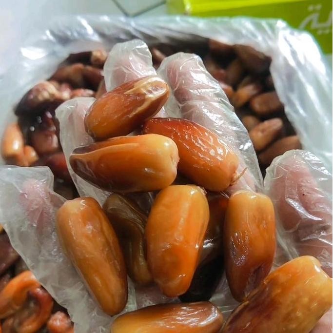 

Kurma Tunisia Madu Premium 1Kg-Food Makanan Cemilan Kurma Asli Dari Arab