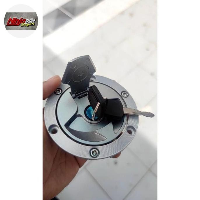 TUTUP TANGKI ASSY KAWASAKI NINJA 250 KARBU FI OLD Z250 ORIGINAL