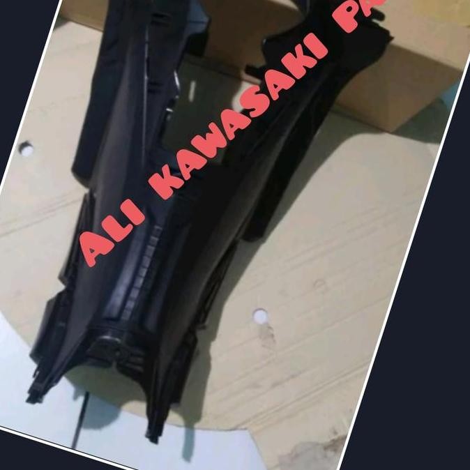 Sayap Dalam Cowlin Inner Kawasaki Edge Original Restock