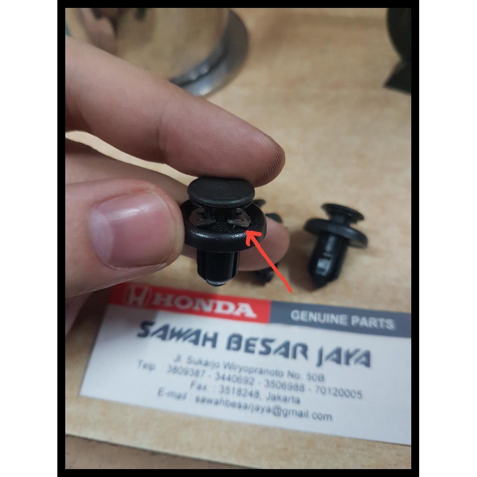 GRATIS ONGKIR CLIP KLIP KANCING BAUT BESI BUMPER BEMPER MOBIL HONDA BRIO MOBILIO FREED CRV BRV HRV C