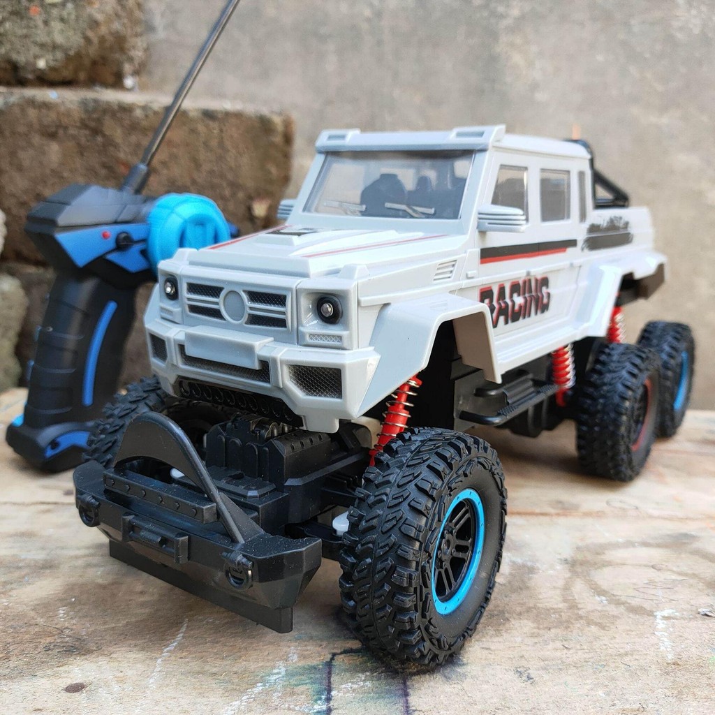 mainan rc offroad ban 6 penggerak 4wd led