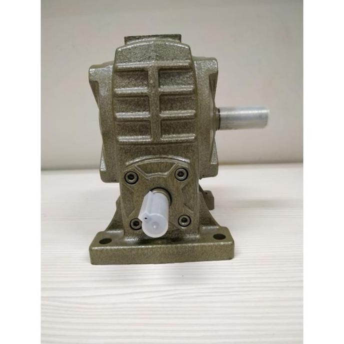 GEARBOX WPA 040 RATIO 30/ REDUCER WPA 40 RATIO 30