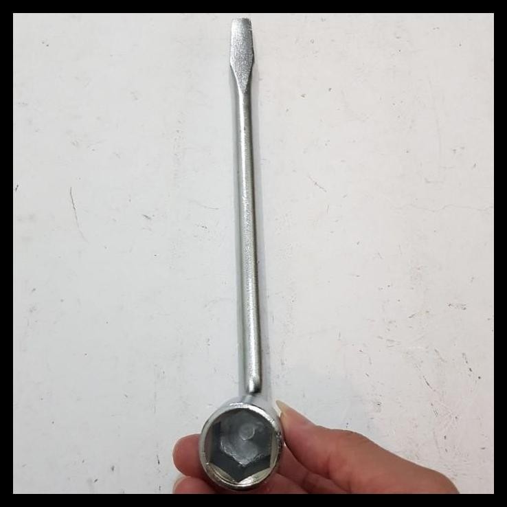 TERMURAH KUNCI RODA BAN MOBIL L 21 AVANZA INNOVA KIJANG RUSH AGYA XENIA L300 