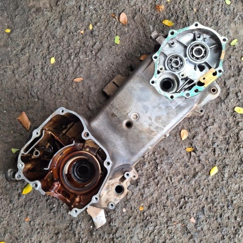 CRANKCASE BLOK KALTER KIRI NOMER MESIN BEAT FI STATER KASAR SPACY FI SCOOPY FI STATER KASAR NON ESP 