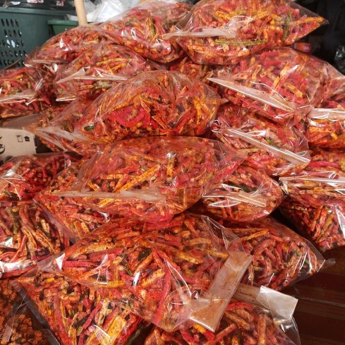 

Rkm Kerupuk Seblak Jaat Cikruh Pedas Ratubasreng 500 Gram / Kerupuk Jaat Pedas / Kerupuk Seblak / Cemilan / Makanan Pedas / Snack / Jajan Viral / Jaat Beton / Kerupuk Beton