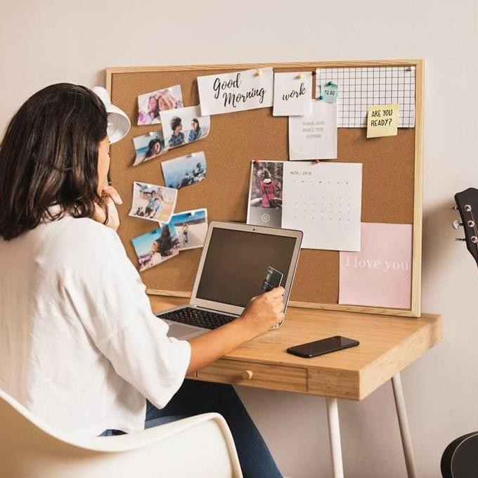 

TERMURAH - CORK PIN BOARD 60x45 cm PAPAN MADING KAYU FIBRE SERBAGUNA