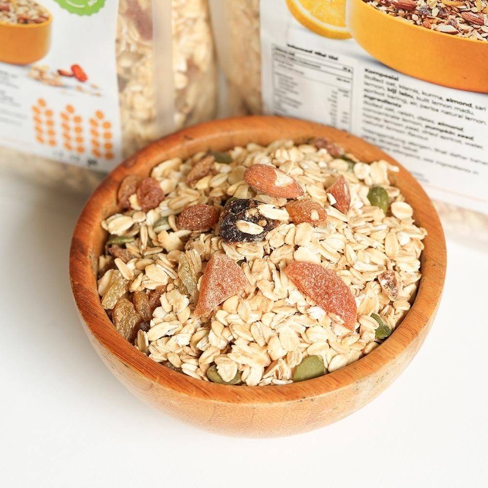 

Kuke Muesli Dried Fruit Mix 1 Kg Safiya Sereal Makanan Ringan - Sereal Diet Sehat Alami Oatmeal Hj-54