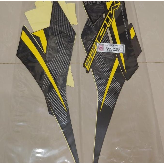 Stiker Bodi & Lis Body & Striping Mio M3 2018 Full Hitam