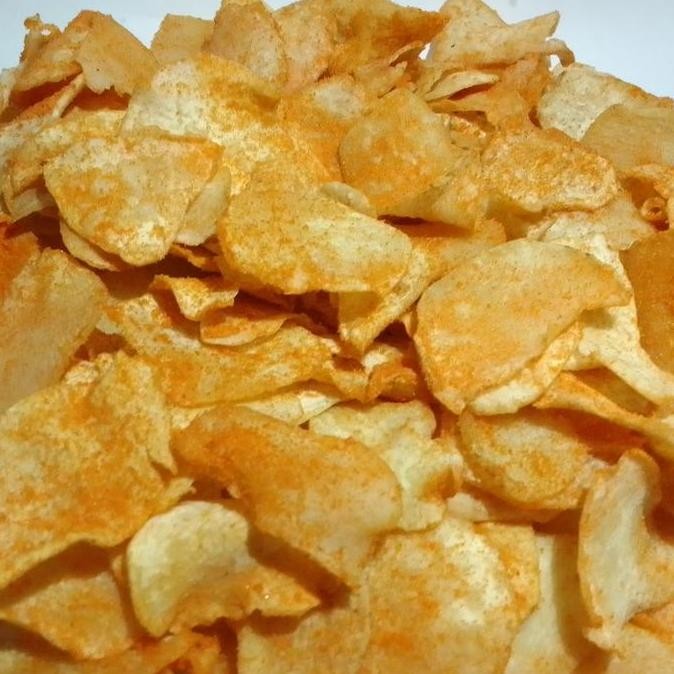 

Cemilan Makanan Ringan Kripik Keripik Talas Pedas 1 Kg