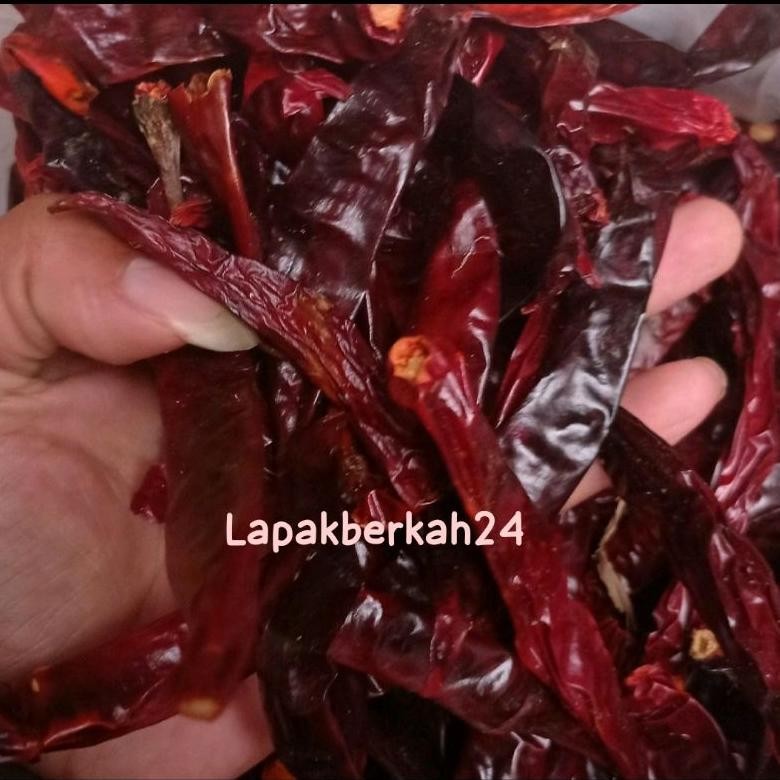 

Simplicity ( Cabe Super 1.Kg ) Cabe Merah Besar Super Kering Tanpa Tangkai Kualitas Bagus