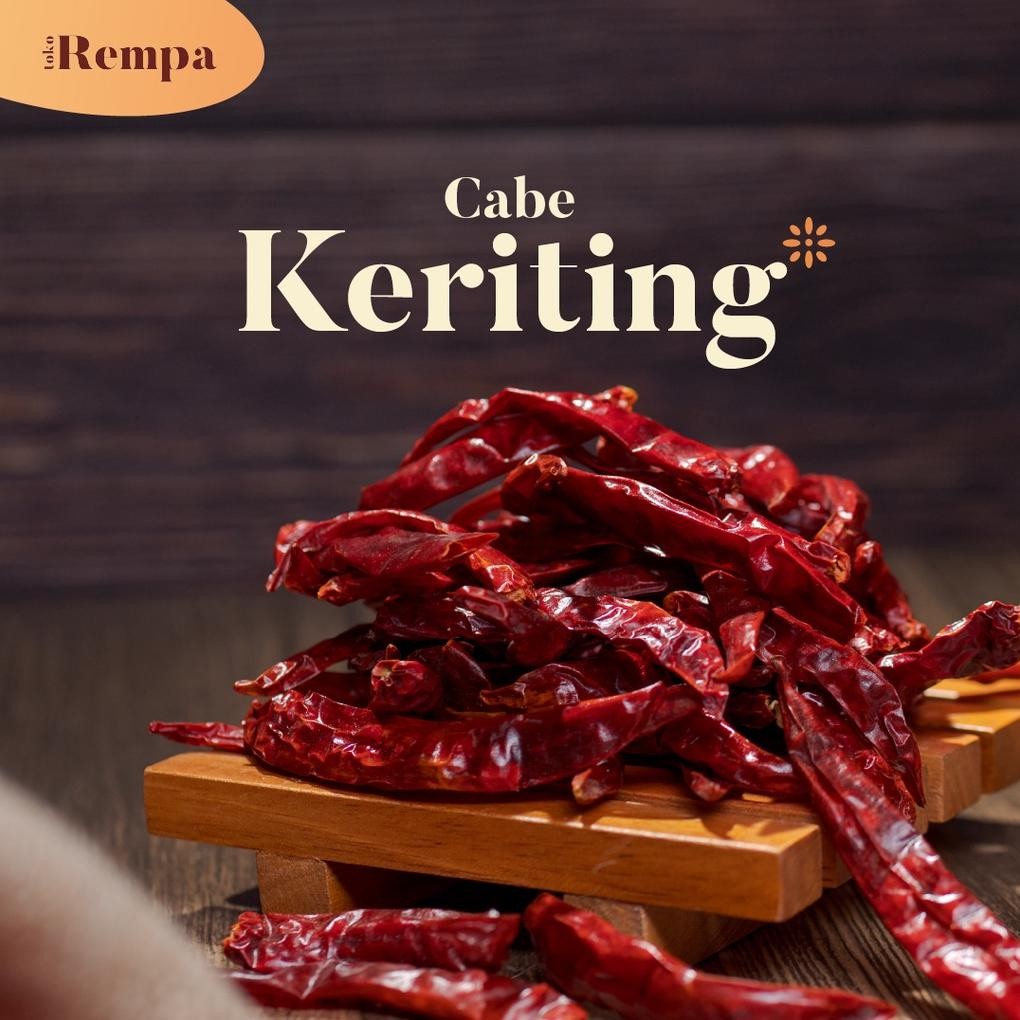 

Efektif Cabe Kering Keriting 1Kg Pedas Premium / Dried Chilli Wrinkle