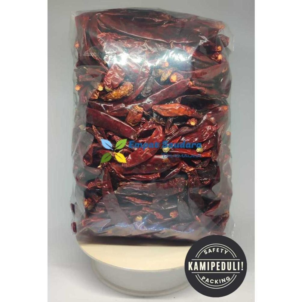 

Terpercaya (Cabe India) Cabe Merah Besar Kering Kemasan 1000 Gr