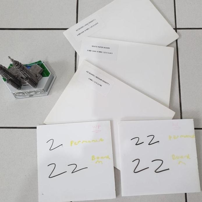 

ready Foam Board 5 mm Ukuran A1 ( KD Board Medium Density ) ( 62 x 86 cm )