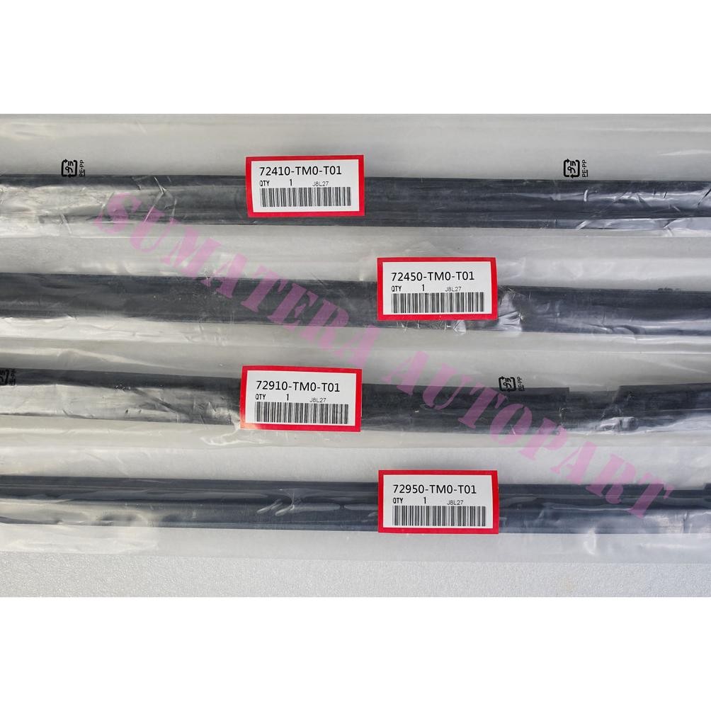 Pelipit Karet Kaca Weather Strip Karet Kaca Pintu Luar 1Set 4 Pintu Depan Belakang Kanan Kiri Mobil 