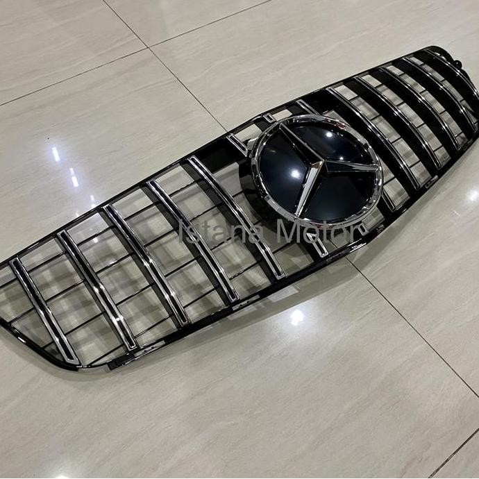 Grill GT mercedes w204 silver with emblem