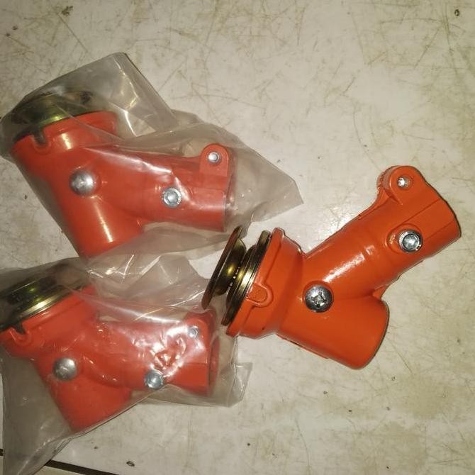 Gear Case/Kepala Babi Mesin Potong Rumput Segi 4