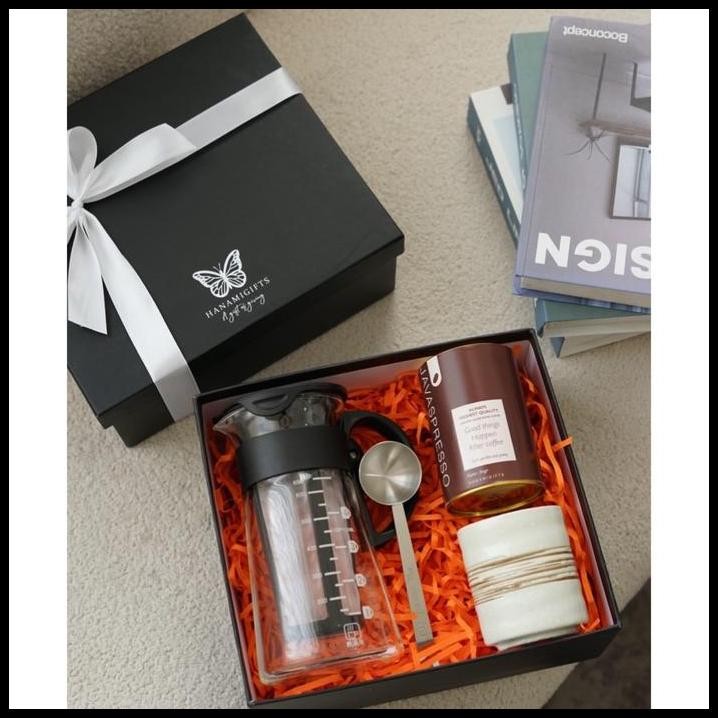 

JUPITER - hampers birthday ulang tahun anniversary wedding wisuda