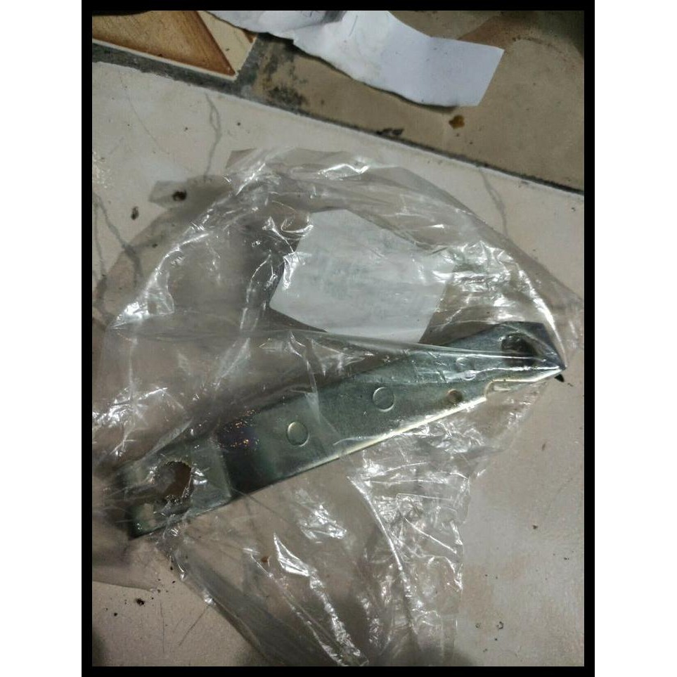DISKON TUAS LEVER KABEL KOPLING/STANG GARPU KOPLING SUZUKI CARRY 23266-77302