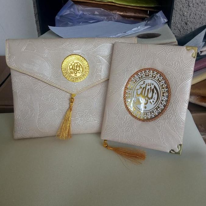 PAKET BUKU YASIN HARDCOVER SPON & DOMPET POUCH BAHAN OSCAR