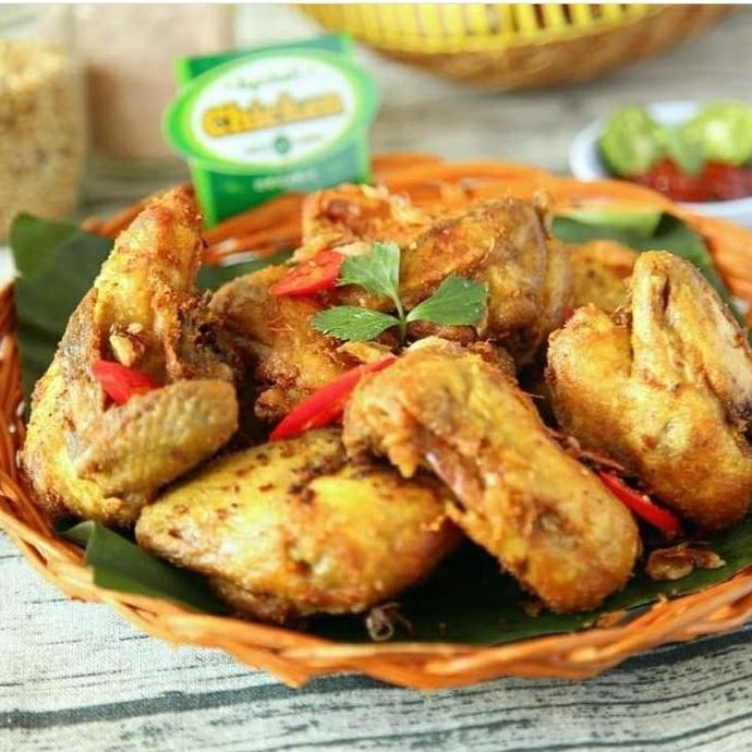

Ayam Ungkep organik Berkah Chicken isi 10 pcs lengkap dg sambal