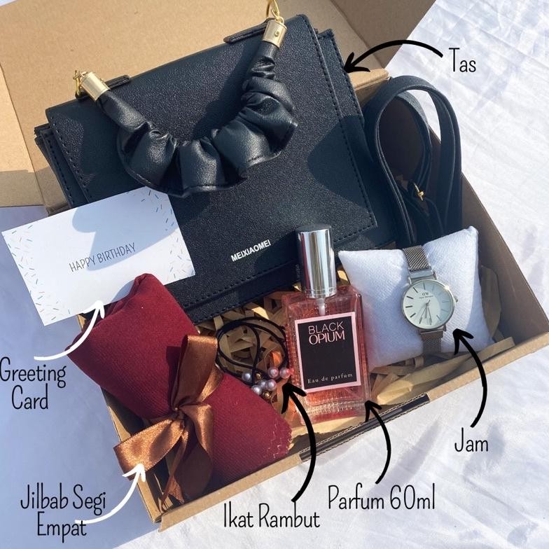 

[Mx Bag]Gift Box Tas Cewek/Kado Pacar/Kado Ulang Tahun Cewek/Kado Anniversary/Kado Valentine/Kado Wedding/Kado Wisuda/Hampers Cewek/Hampers Natal/Hampers Tahun Baru/Kado Valentine