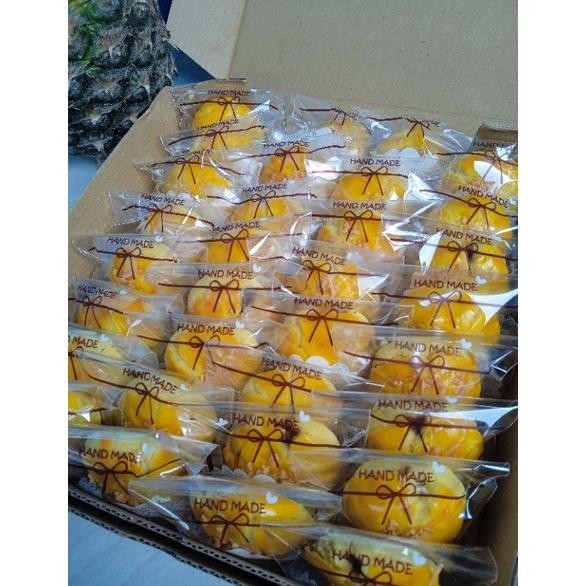 

Nastar wisman toping keju isi 32pcs/hampers kue kering Nugi