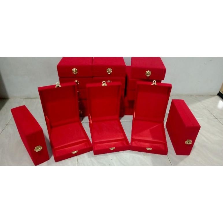 box plakat buludru ukuran costum Nugi