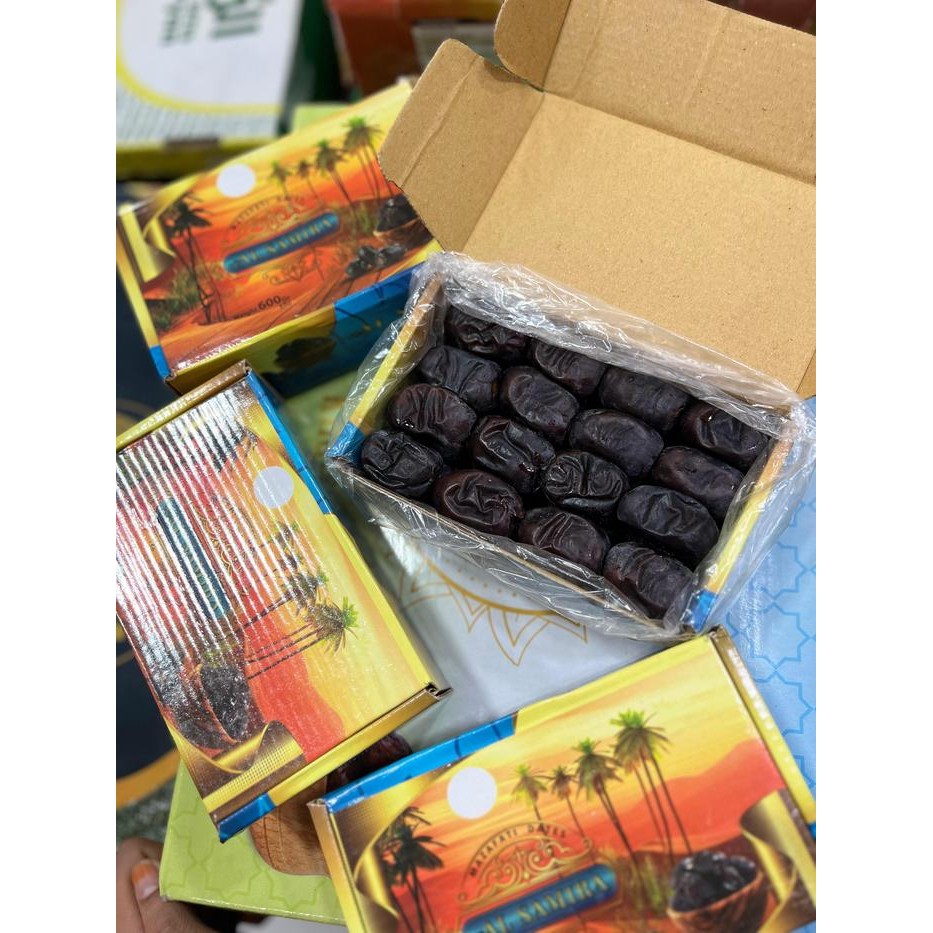 

New Kurma Anggur Bam Madu Al samira kemasan 600gr Hitam