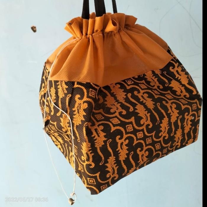 (Expert) tas serut motif bambu box nasi/snack 20x20 tas hajatan/syukuran