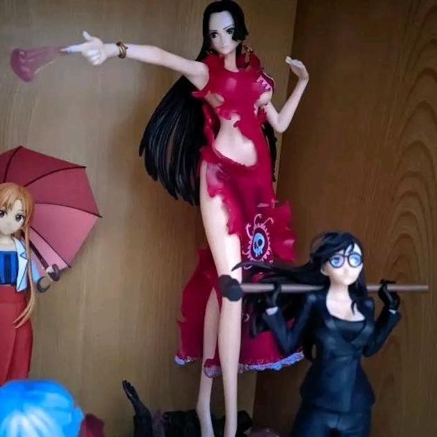 ACTION FIGURE BOA HANCOCK ADA LED NYALA BISA CAST OFF