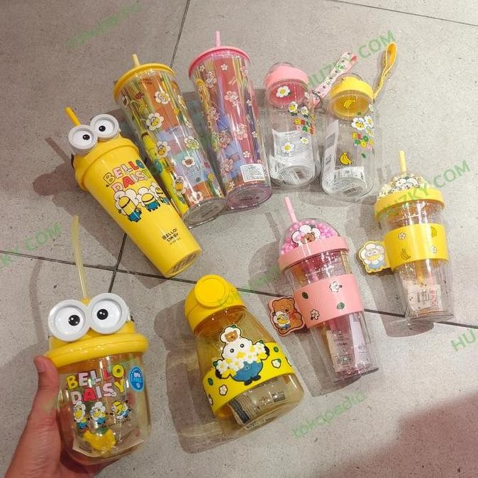 Miniso Botol Minum / Tumbler Sedotan Daisy Minions Collection