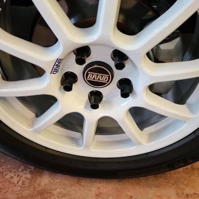 STIKER VELG MOBIL BRAID WHEELS 1 SET ISI 4 PCS