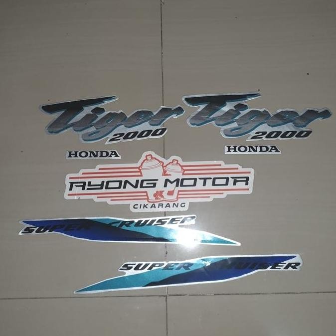 TERLARIS STRIPING TIGER 2000 SILVER (HIJAU)