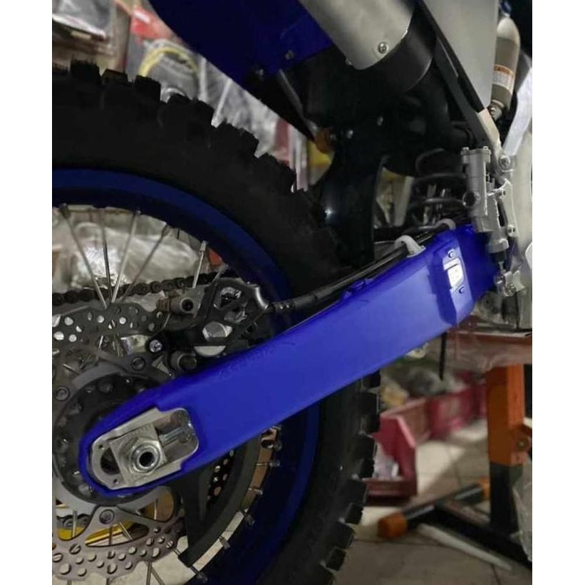 Cover Arm YZ125X YZ250X Acerbis