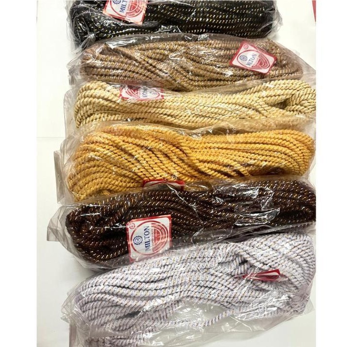 

Pita Talikur / Tali Kur Bangkok Variasi Lis Emas Glitter Per 1 Pak Isi 18 Yard