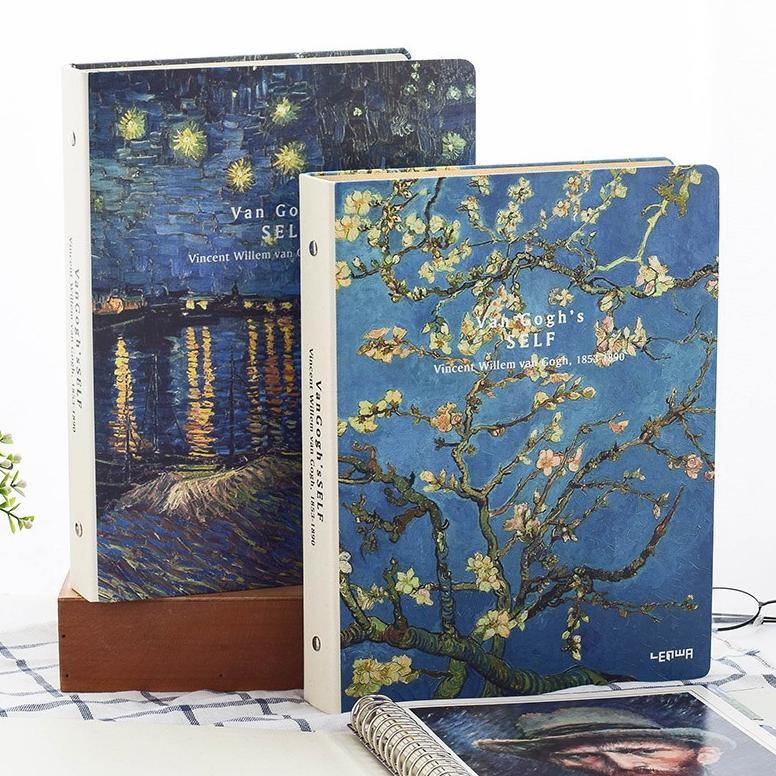 

Siap Kirim Binder B5 26 Lubang Motif Vangogh Vintage Time | Kulit Sintetis Aesthetic