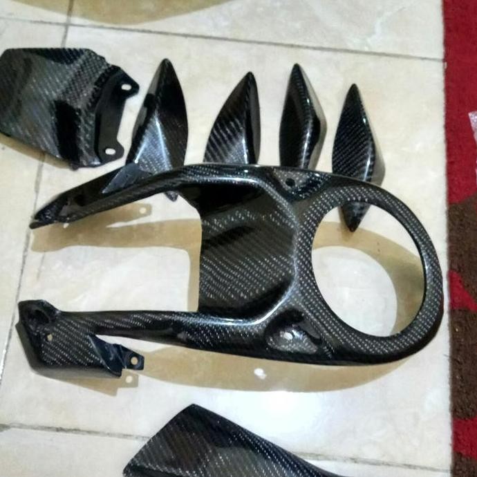 COVER TUTUP TANGKI YAMAHA XABRE LAPIS CARBON KEVLAR