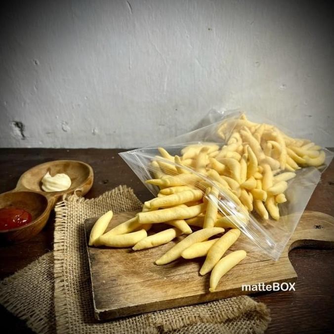 

JB Stik Telur Gabus Keju / Cendol Keju Snack Murah NyokotChips 250gr None