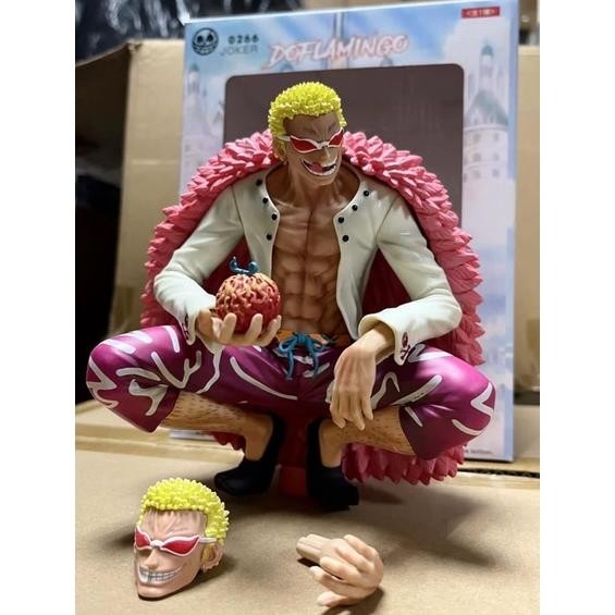 Terlaris Action Figure One Piece Doflamingo Jongkok