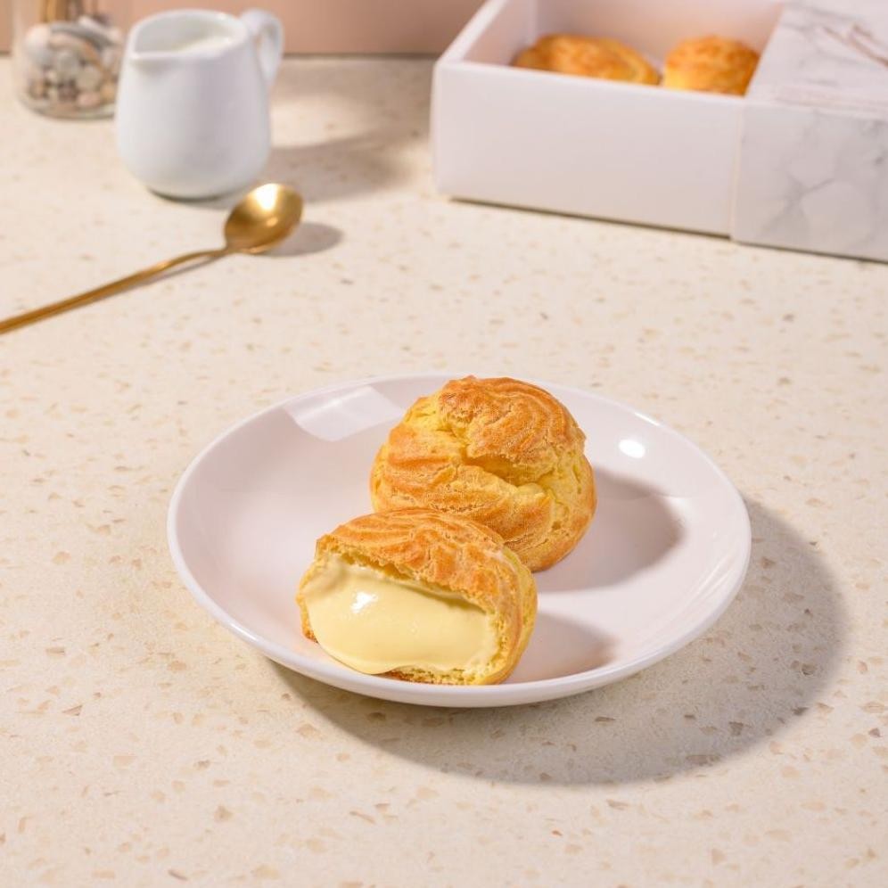 

NO_MORE Kaluna Cakes Kue Soes / Kue Sus (Kue Basah) Original Vanilla Isi 8 pcs