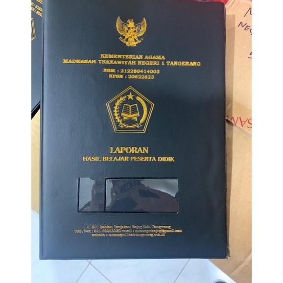 

Map rapot isi 20 kantong minimum order 20 pcs Nugi