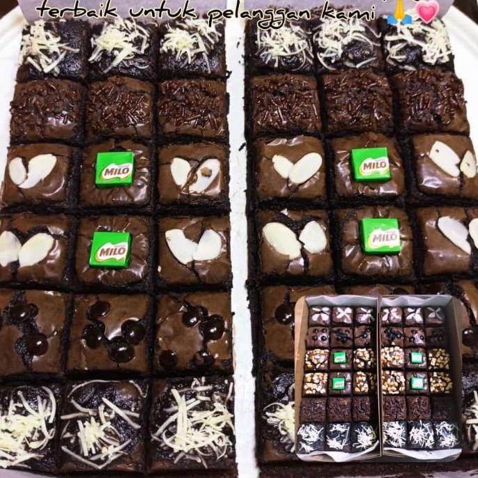 

Fudgy Brownies Panggang Dark Chocolate 18 Bites Fresh Berkualitas
