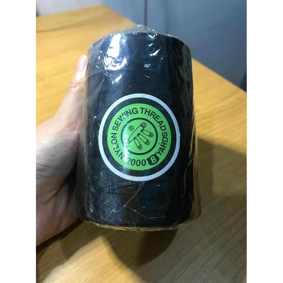 

Benang Cones Hitam Cap Peniti No 8 Gulungan Besar