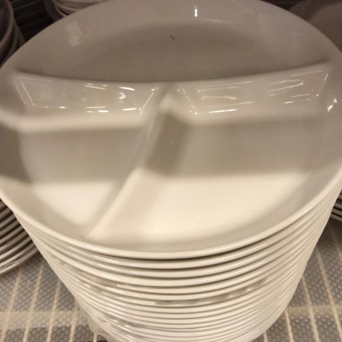 Piring Kaca Keramik Sekat Laut Pauk Putih Polos Cantik Ukuran 22cm